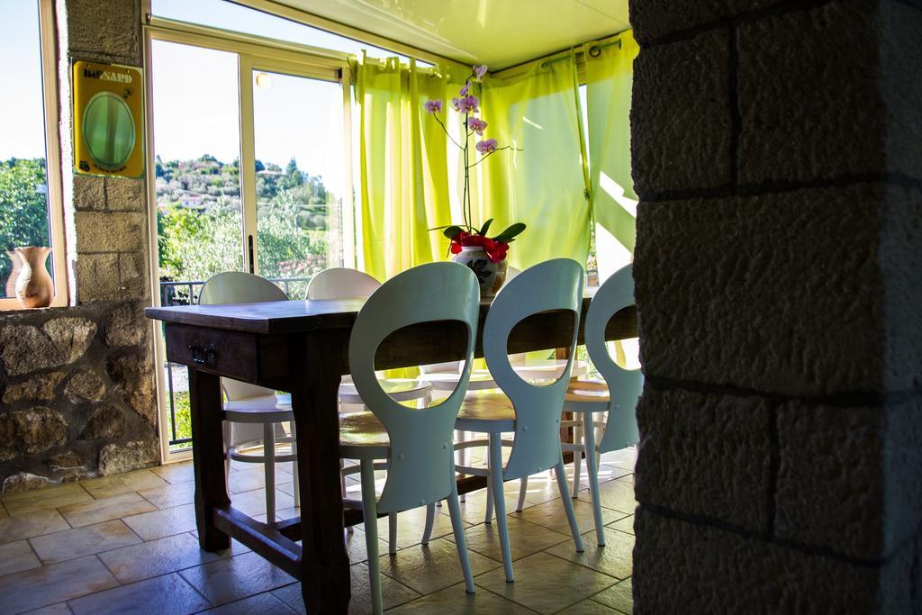 L'Armourier Bed & Breakfast Largentière Екстериор снимка