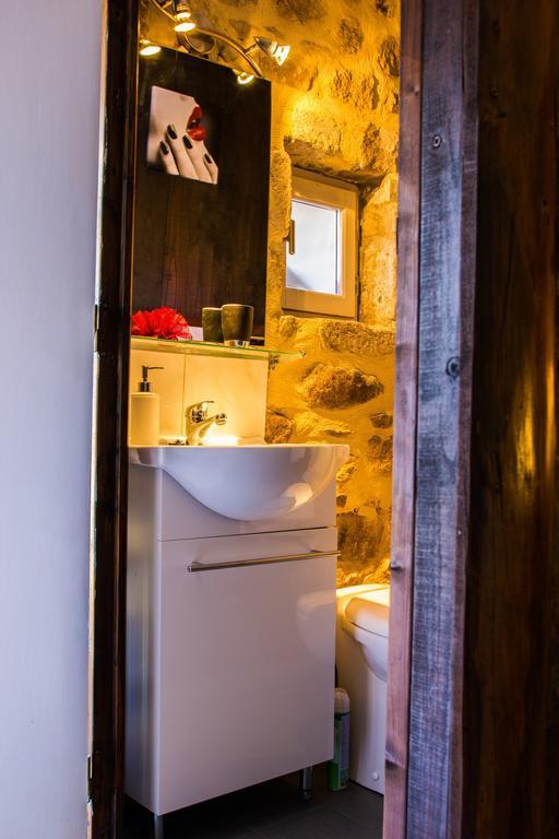 L'Armourier Bed & Breakfast Largentière Стая снимка